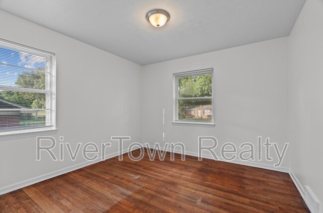 Building Photo - 4867 Haleville Rd