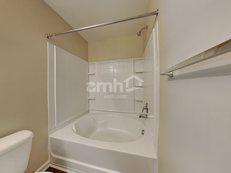 Building Photo - 5963 Odenton Ln