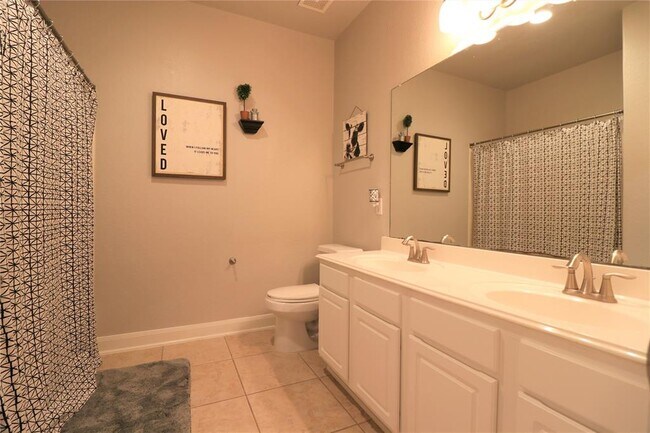 Building Photo - 6126 Emberwood Falls Dr