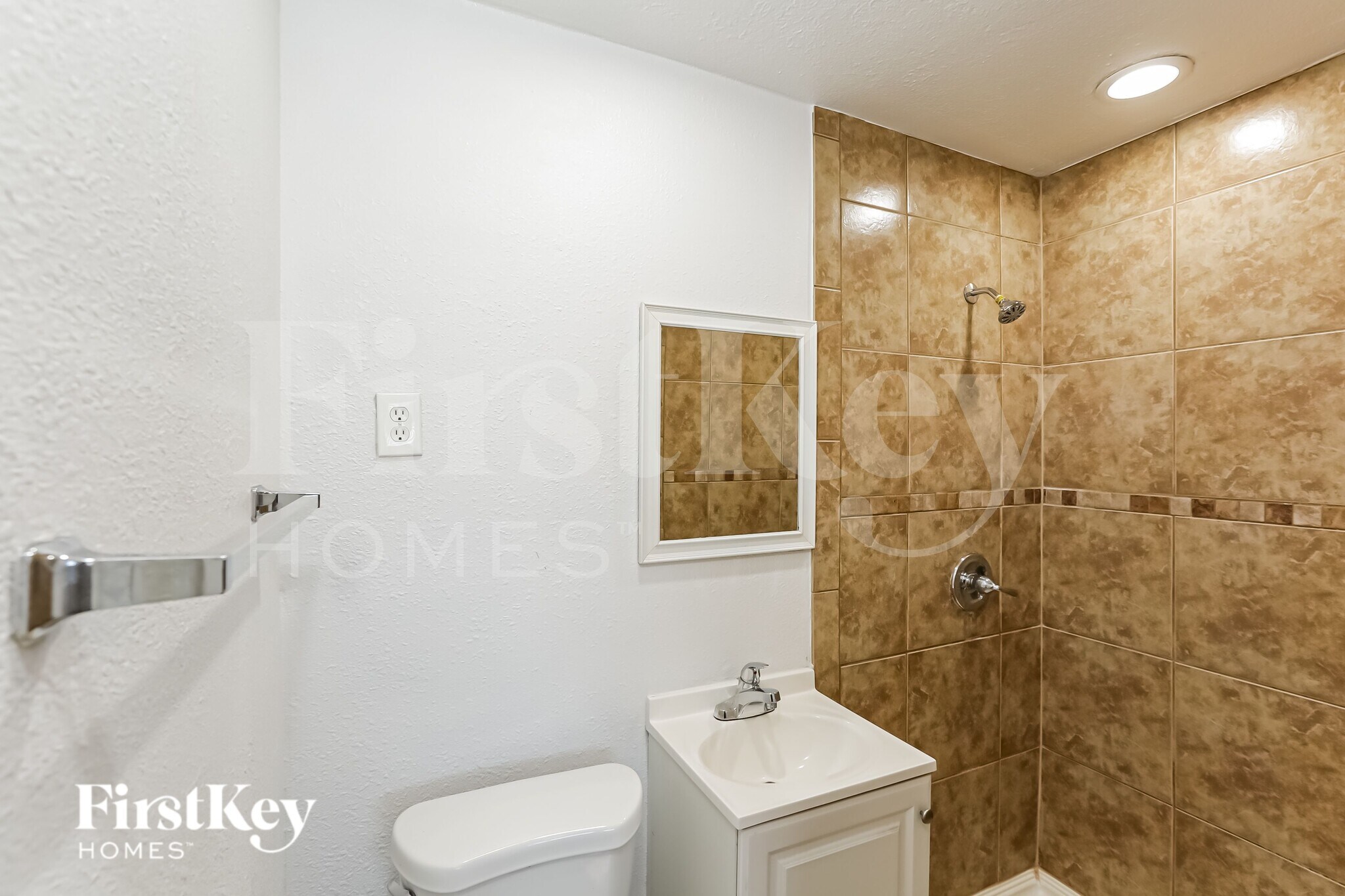 Building Photo - 2711 W Elm St