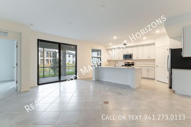 Building Photo - 5628 Summit Point Cir