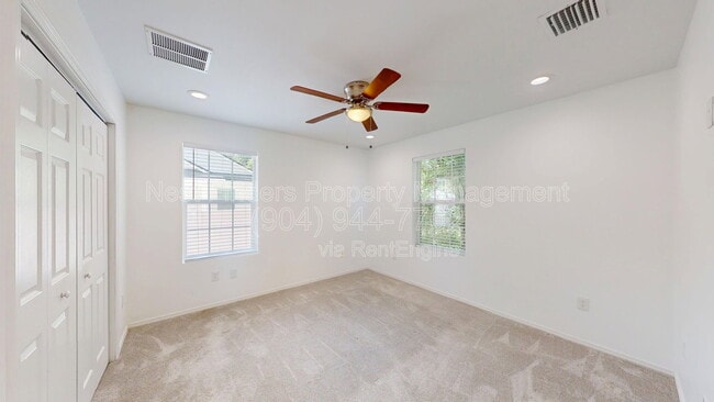 Building Photo - 2220 Flesher Ave