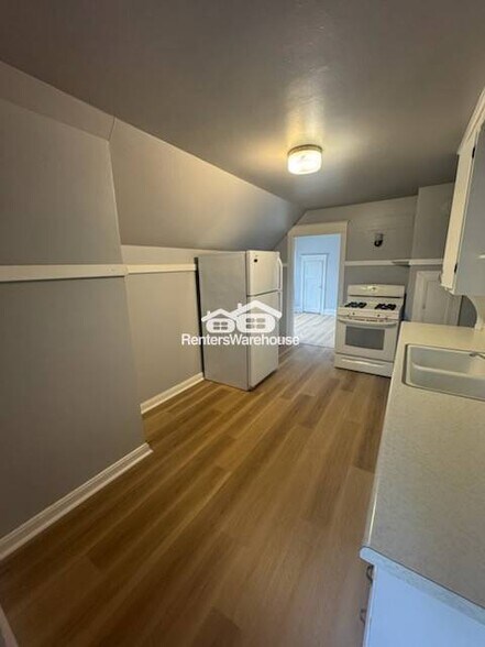 Building Photo - 6324 W Richmond Ave