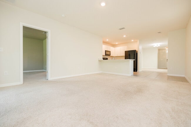 Building Photo - 6777 Longboat Dr