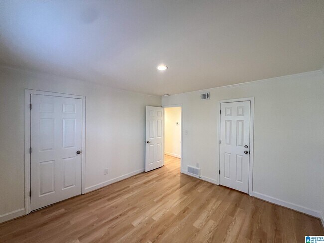 Building Photo - 157 Old Montgomery Hwy