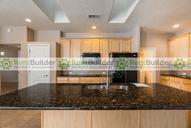 Building Photo - 1027 Desert Willow Ct