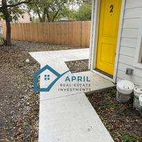 Building Photo - 1927 W Mayfield Blvd