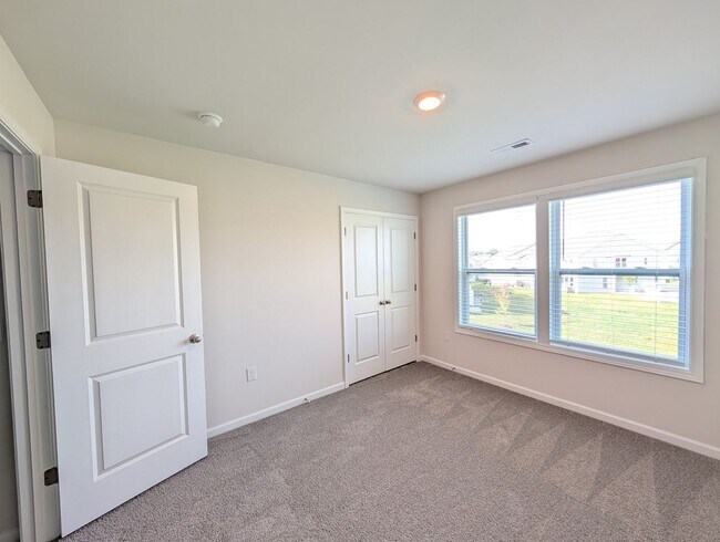 Building Photo - ***RENT SPECIAL** New Construction Townhou...