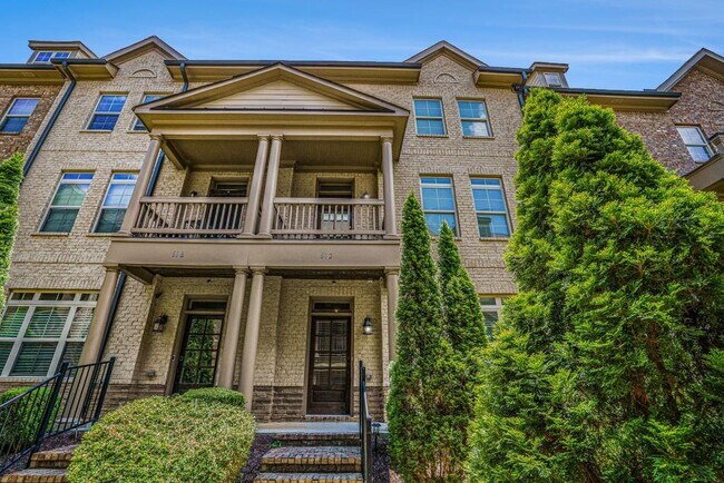 Building Photo - 612 Luckett Ct