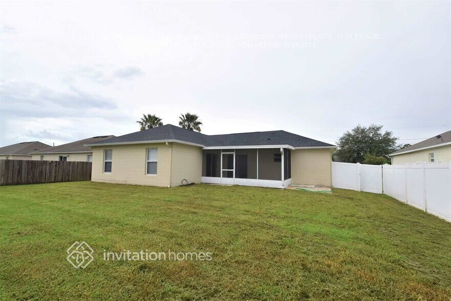 Building Photo - 1164 St Tropez Ct