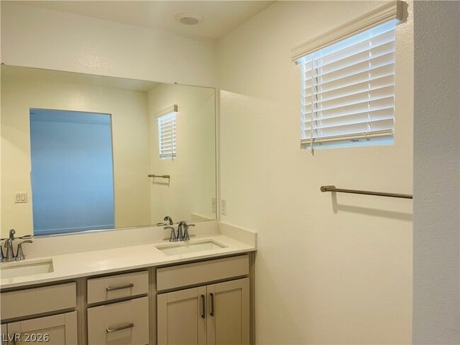 Building Photo - 10777 Evelyn Yard Ct