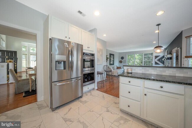 Building Photo - 412 Merion Hill Ln