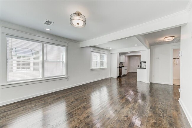 Building Photo - 456 Griffin St NW