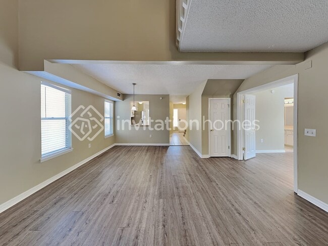 Building Photo - 14309 Lackman Ln