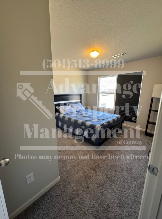 Building Photo - 4 Winter Vly Cv