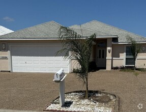 Building Photo - 13554 Peseta Ct