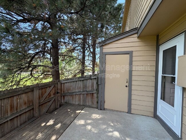 Building Photo - 2941 W 81st Ave