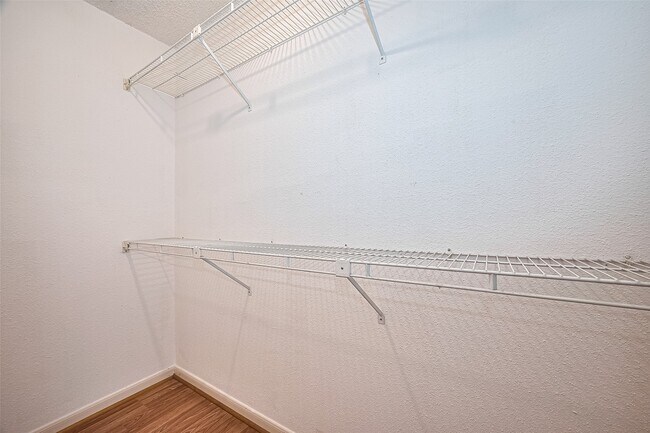 Building Photo - 1311 Antoine Dr