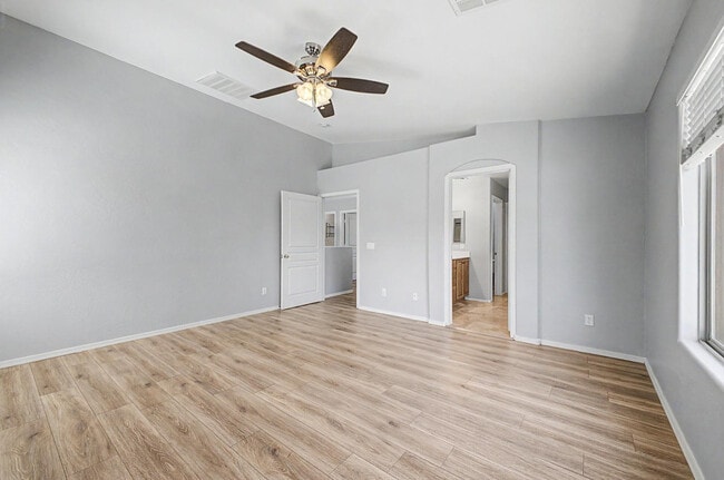 Building Photo - 4161 S Luiseno Blvd