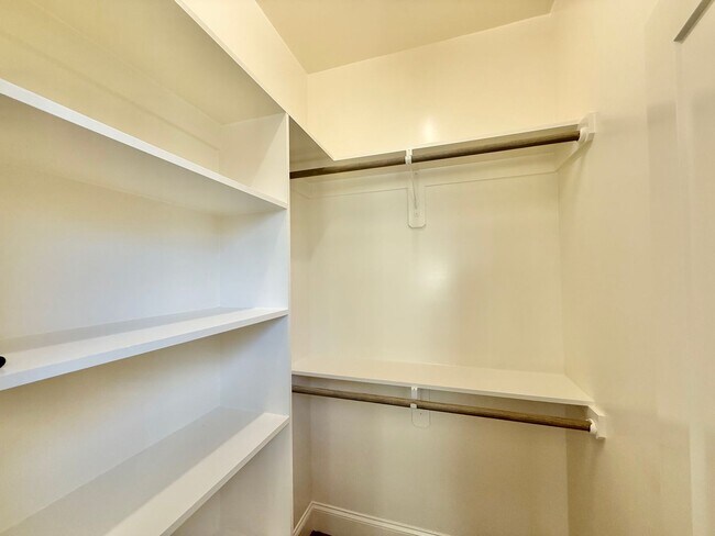 Building Photo - Custom Built 4BD, 3.5BA Five Points Home with a Bonus Room & Fenced Yard