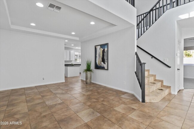 Building Photo - 17646 W Statler Dr