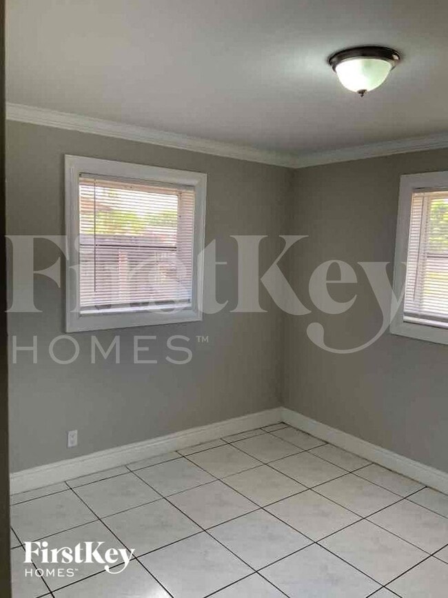 Building Photo - 630 NW 67th Terrace