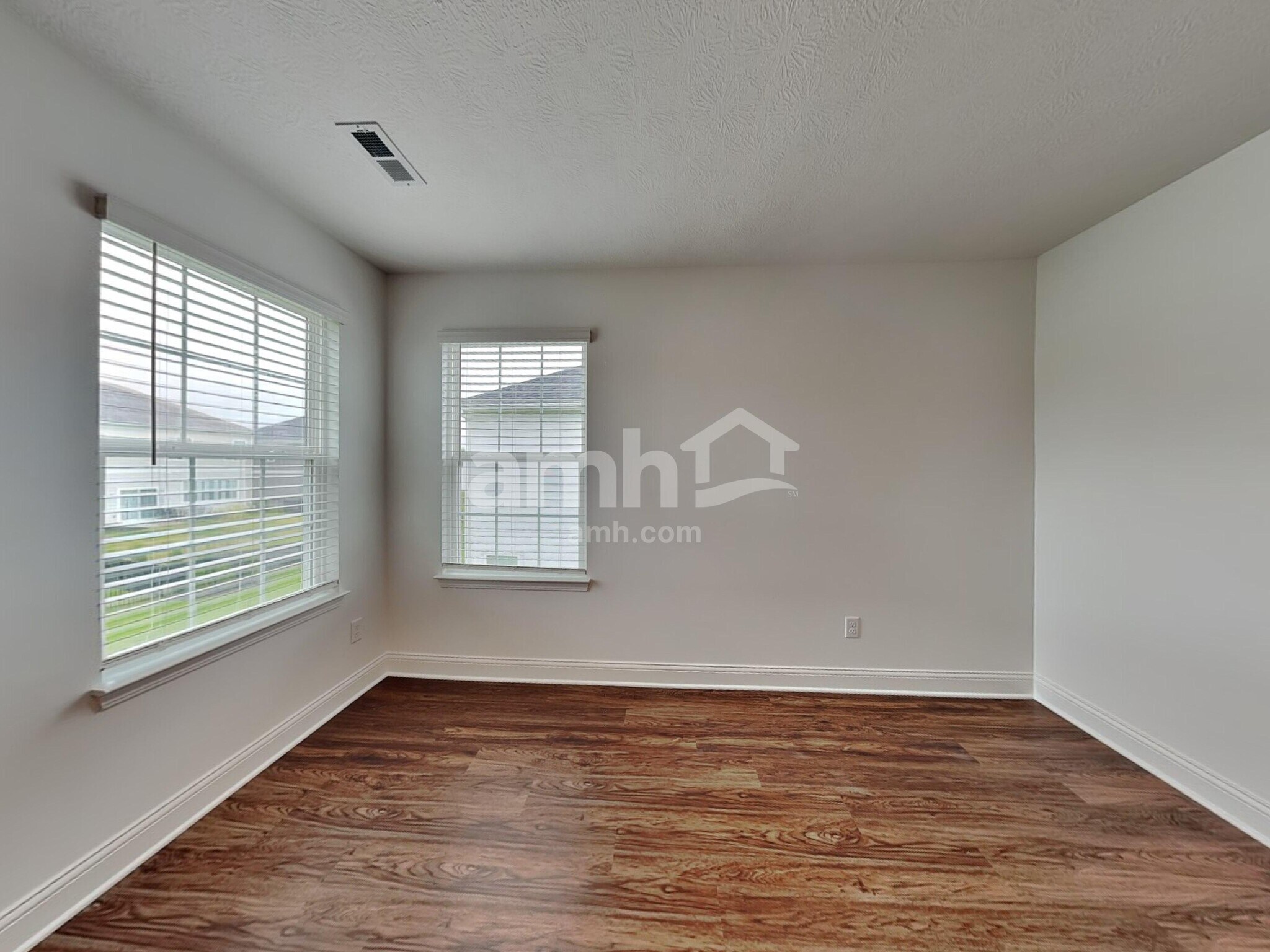 Building Photo - 8393 Merlin Dr