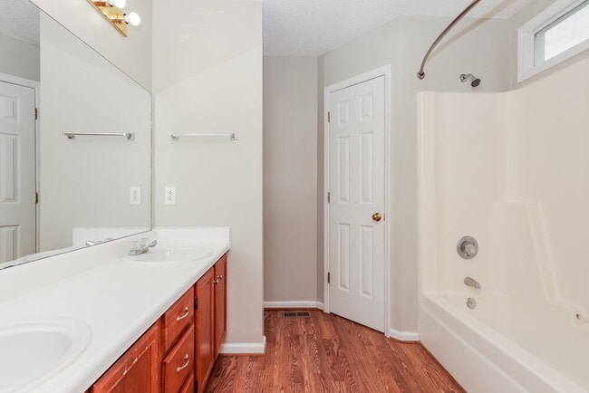 Building Photo - 4023 Higdon Dr