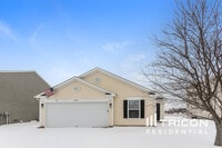 Building Photo - 2604 Woodfield Blvd