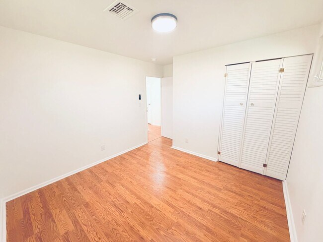 Building Photo - Hilliard 3-Bedroom Ranch