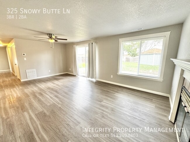 Building Photo - 325 Snowy Butte Ln