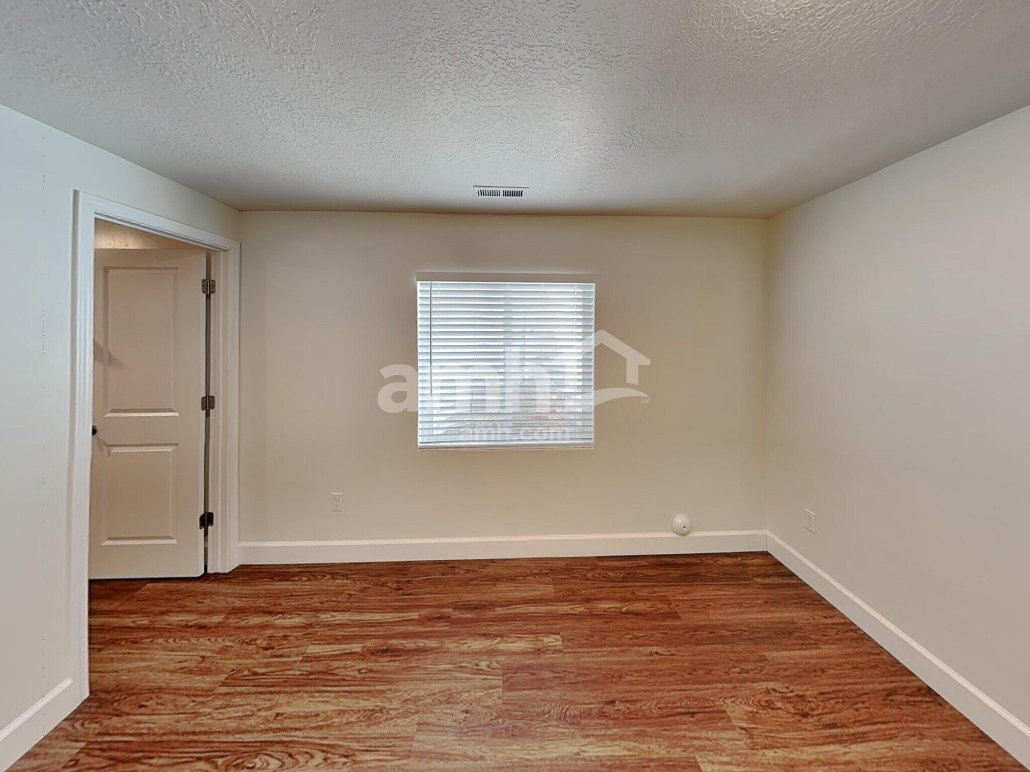 Building Photo - 11138 S Seagrass Dr