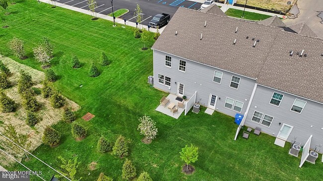Building Photo - 127 Corolla Dr