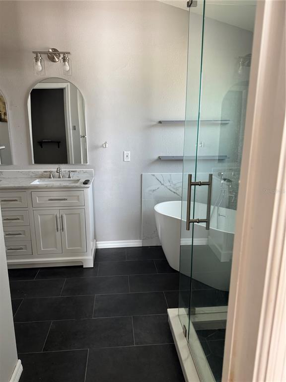 Building Photo - 6616 Watson Rd