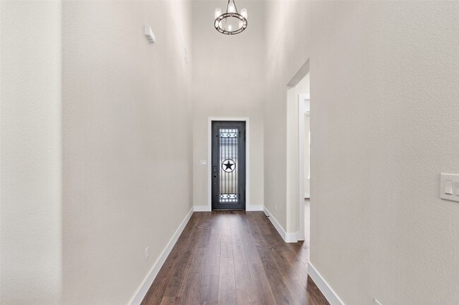 Building Photo - 5702 Barkridge Dr