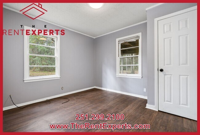 Building Photo - 3128 Club House Rd