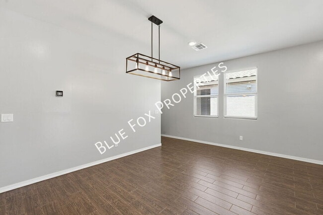 Building Photo - 8670 N Genoa Ct