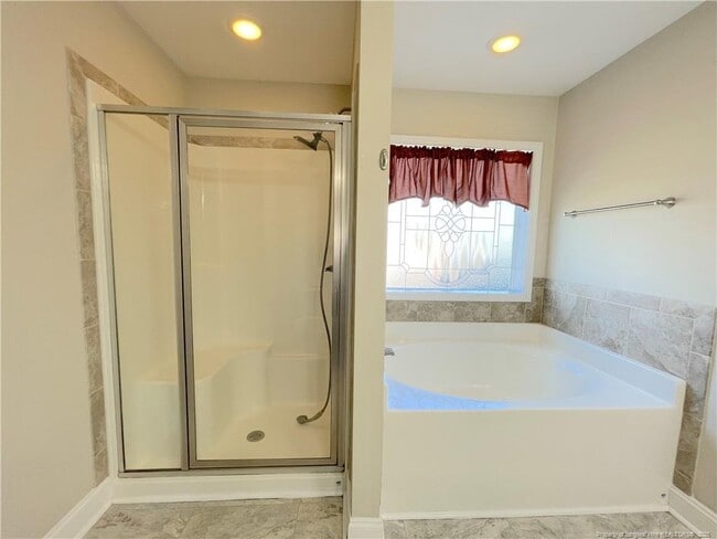 Building Photo - 38 Quatrefoil Ct