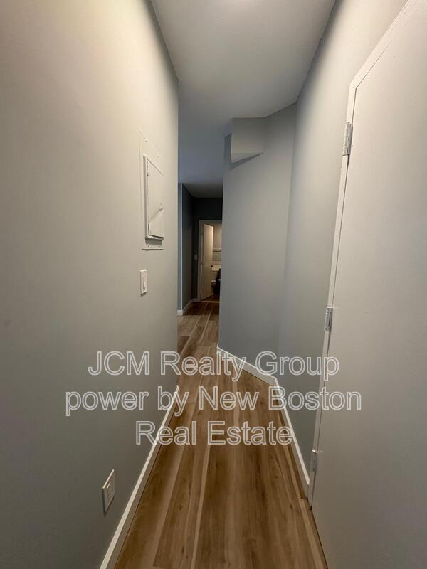 Building Photo - 56 Johnson St