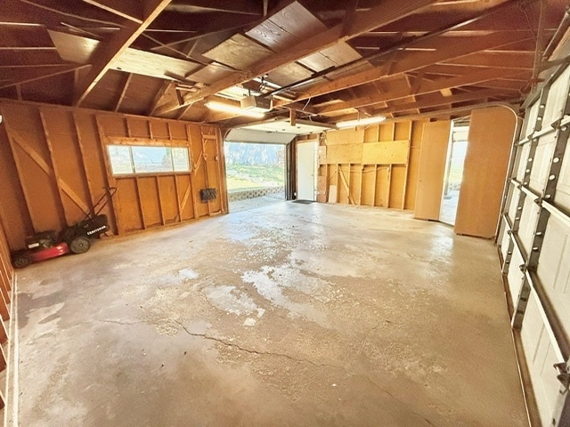 Building Photo - 924 Britta Ln