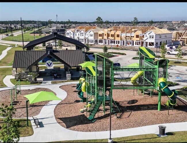 Building Photo - 15419 Royce Holly Dr