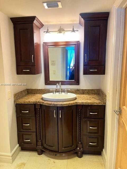 Building Photo - 6767 Collins Ave