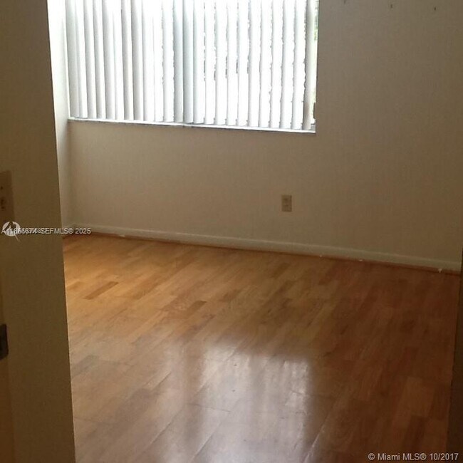 Building Photo - 3651 Environ Blvd