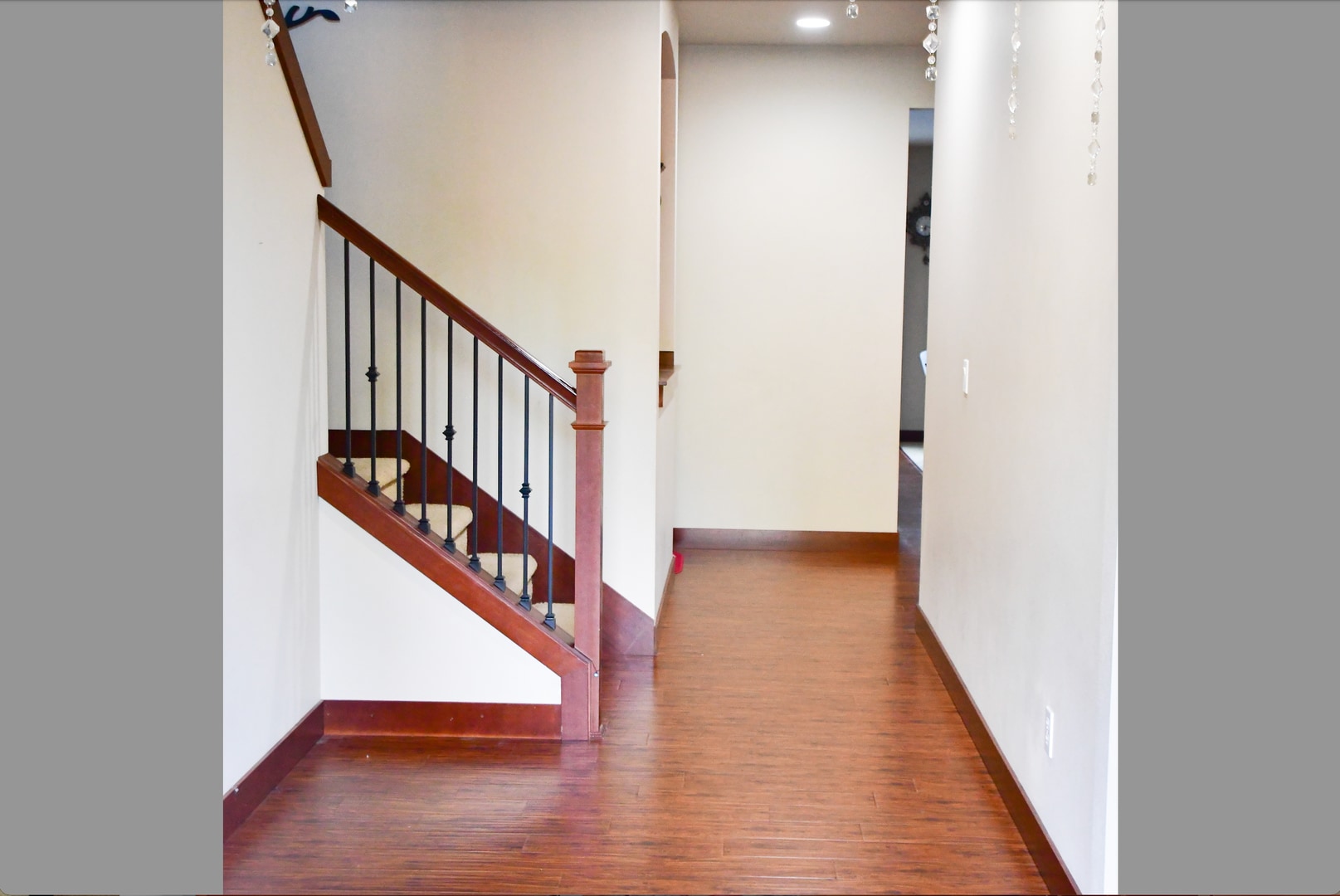 Building Photo - Bothell Cul-de-Sac Home