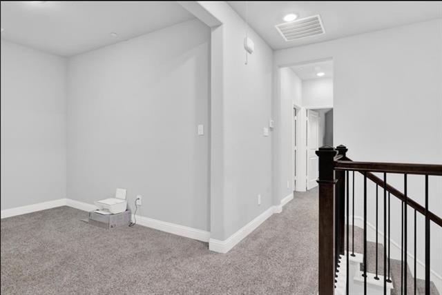 Building Photo - 525 Teton St