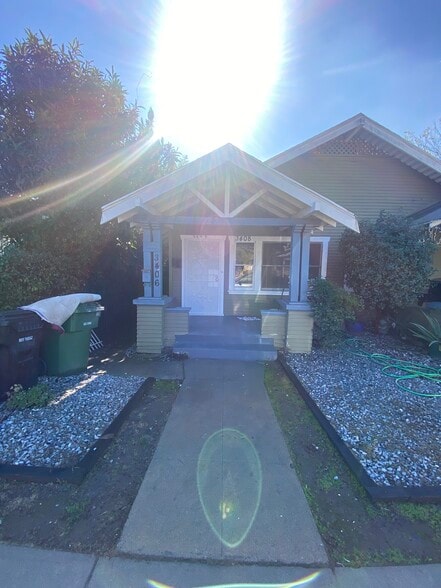 Building Photo - 3408 W 27th St