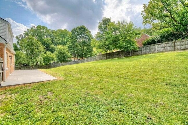 Building Photo - 797 Highland Ave