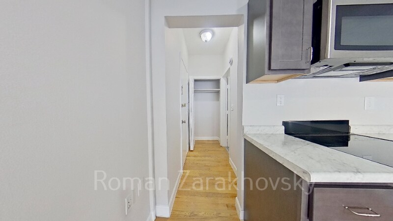 Building Photo - 1124 Commonwealth Ave