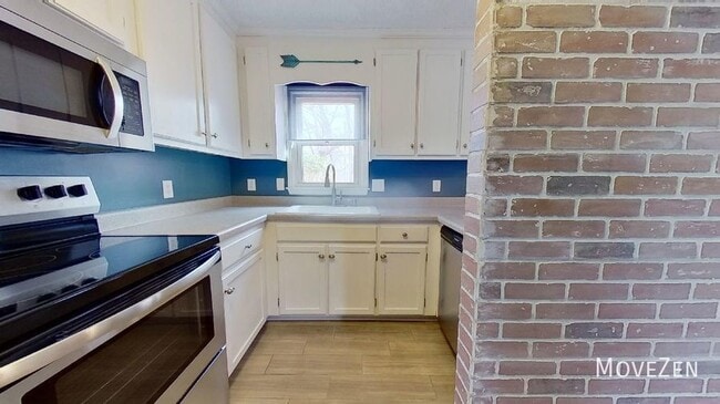 Building Photo - 2305 Brandt Village