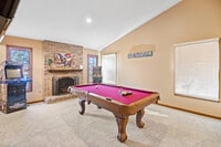 Building Photo - 121 S Windham Ln